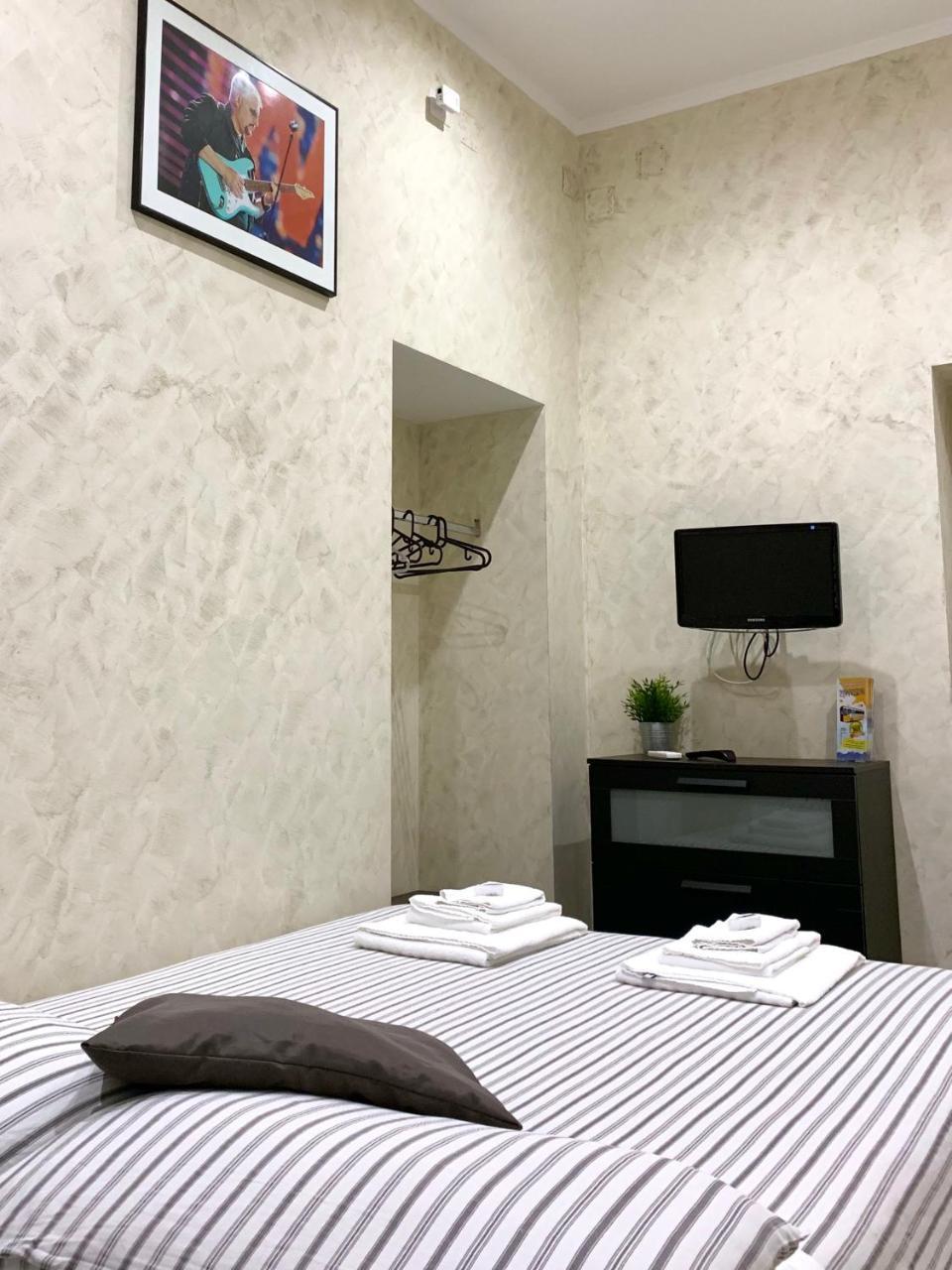 فندق Bed No Breakfast Ak نابولي المظهر الخارجي الصورة